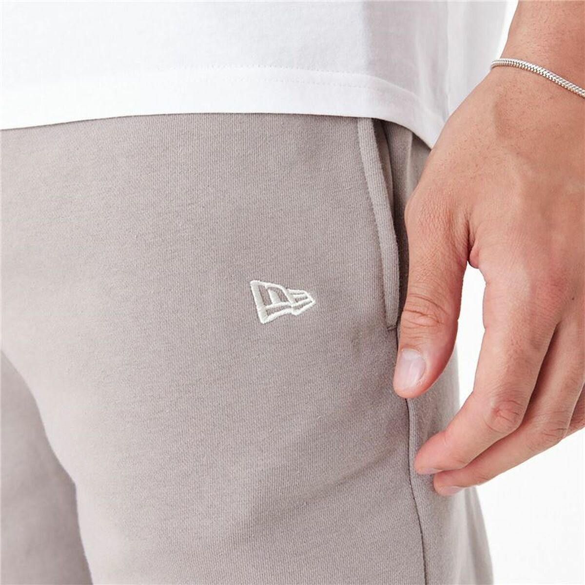 V4H3EA21D0B8DF2438A03CD369A207FE997R4666676P4