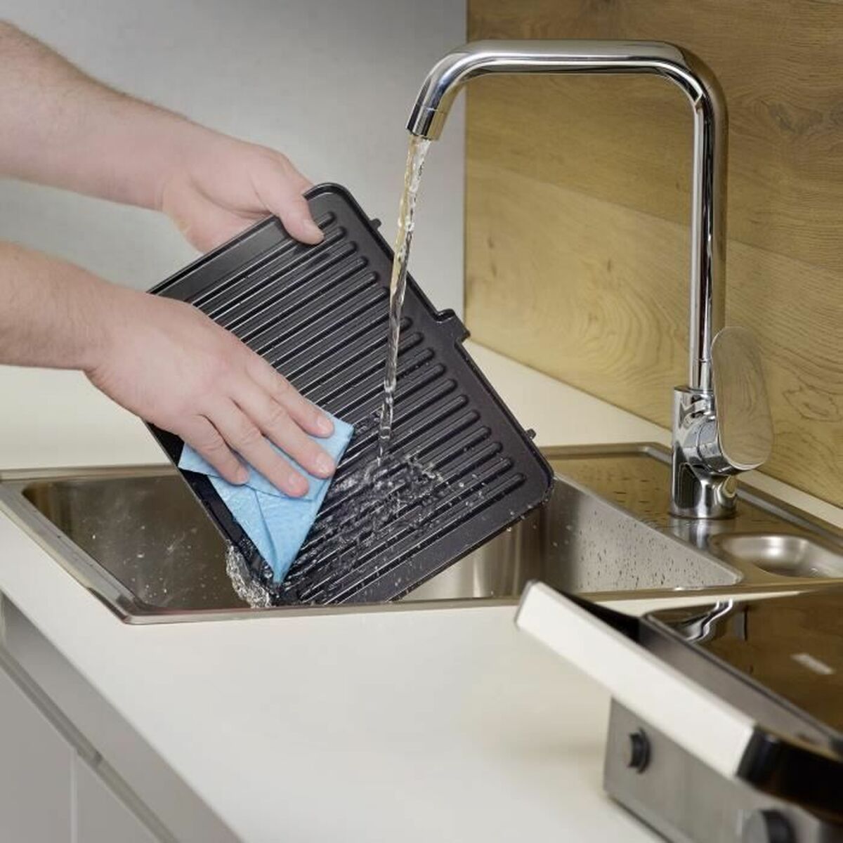 V5H2D21EDF7A199F6DC1FC222E5FD84C237R6366527P6