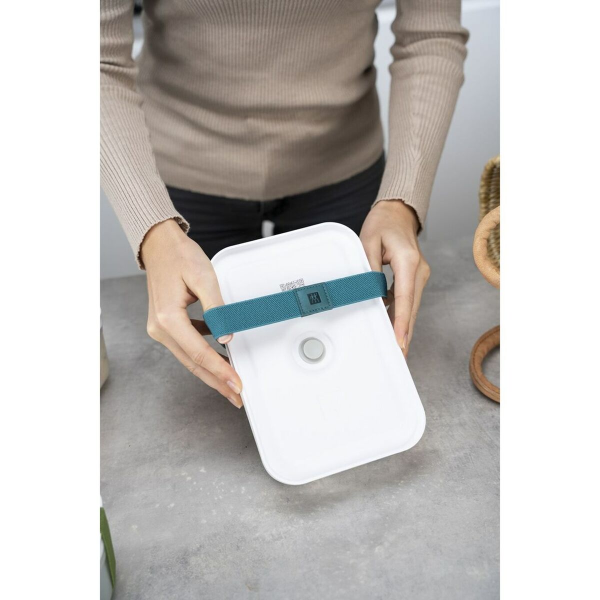 V6HF4D8A29A66DFDA4D1D3BCFFD9CEF8FDDR6386274P3