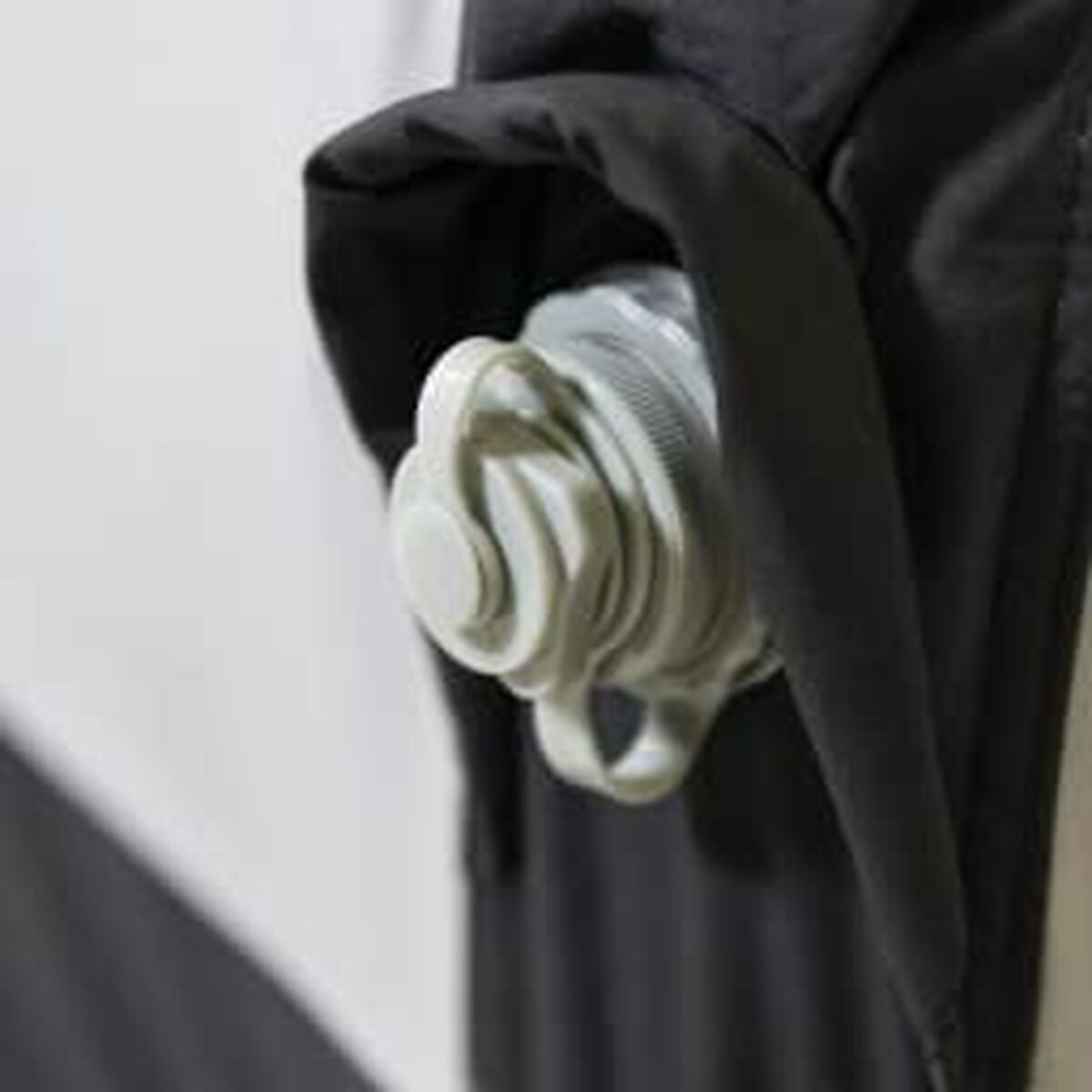 V8HCAAA2A4BC99B45929E427863BA80D1ABR6750128P3