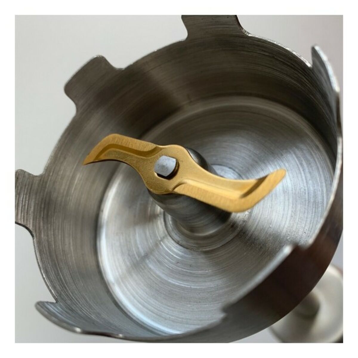 V7H9ABEF881E678AC796B6850B1F534E90CR6366365P3