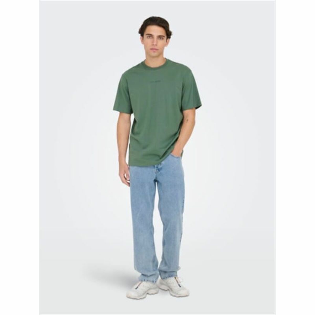 V4H296DA2399AFF11786795FDA35328D708R4648248P3