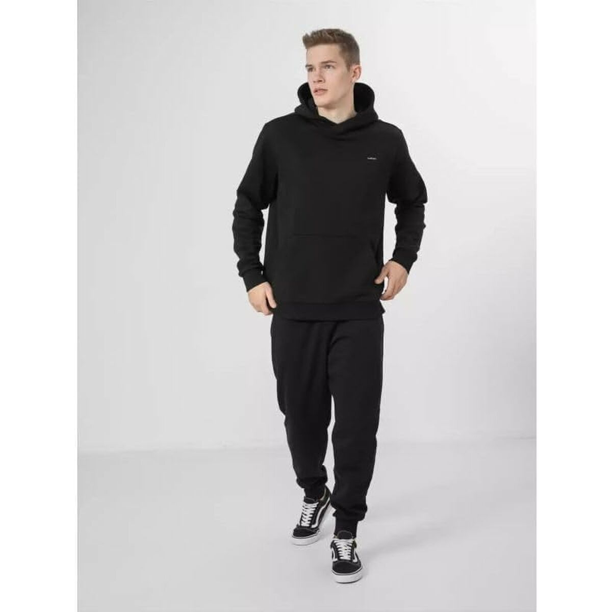 V5HA151B30136559B66A5654CCECC7003B8R5438246P4