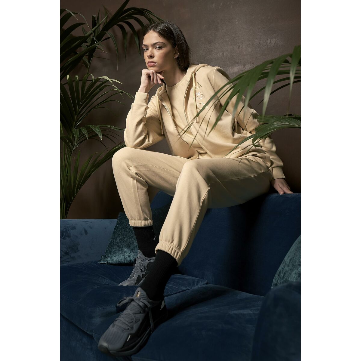 V4HF4E75DF1D67C1D1D88B42C3C9F513559R5438778P5