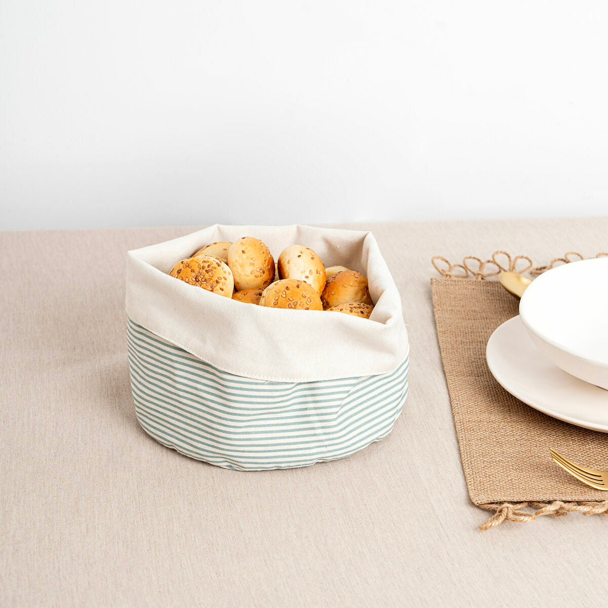 V3HB3DAECED1B430D67D0638D5F784665A7R5758943P2