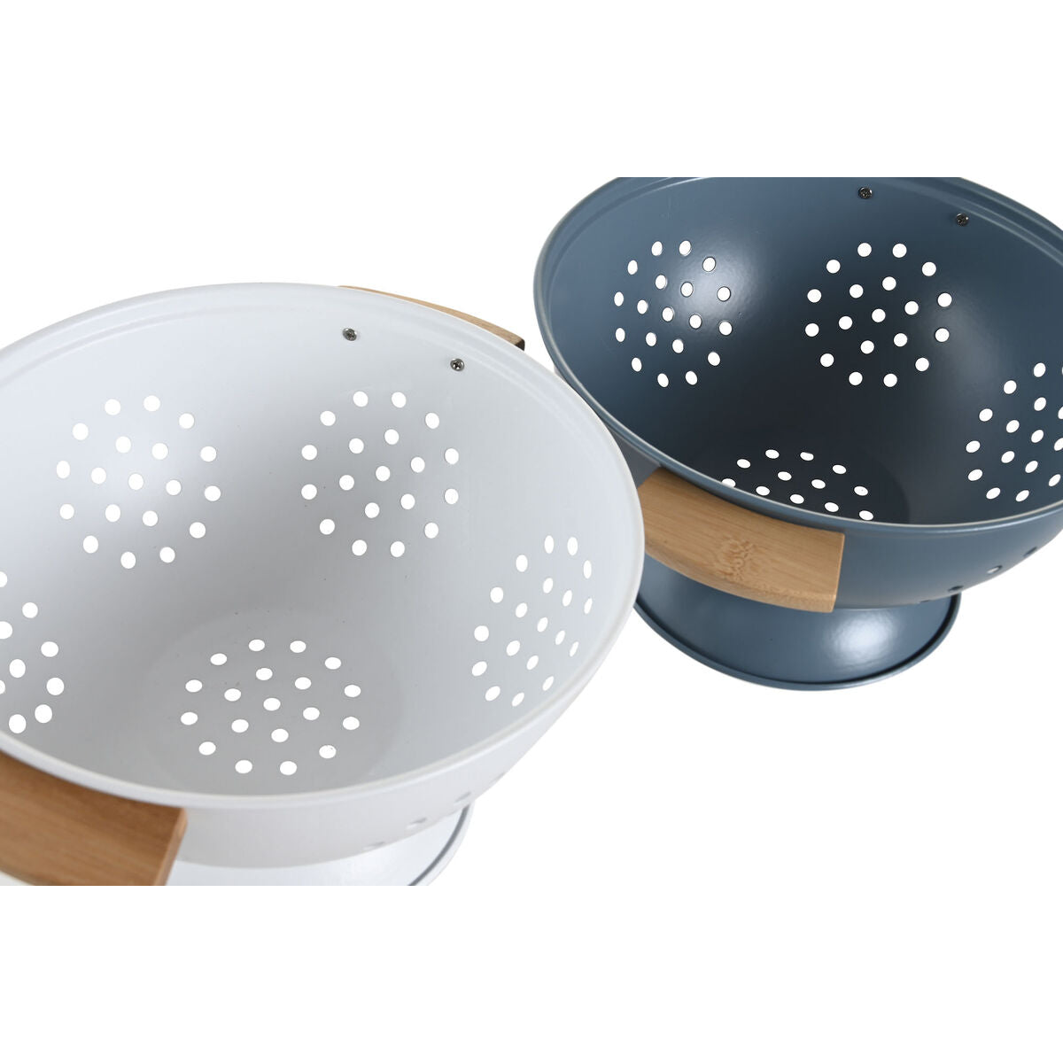 V2H3B6A01B4300F8677B45E72AD63C3A95AR5670865P2