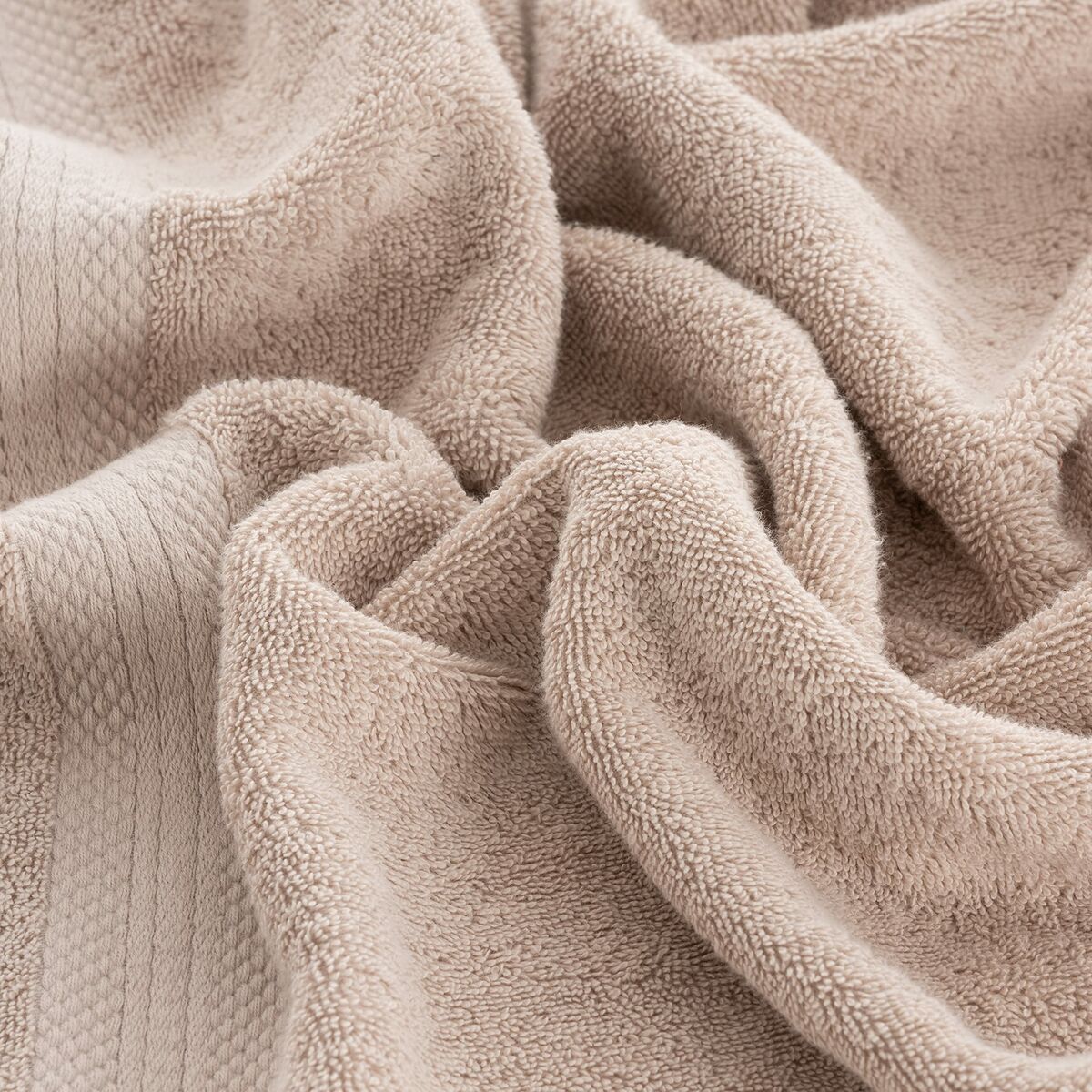 V5HF0C80370E83C84F6832A15CB326C2988R4237839P3