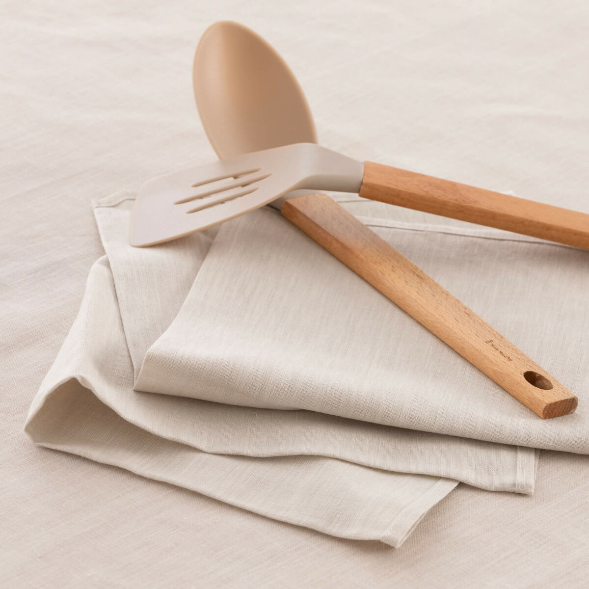 V5H6C48A665B09A12D67348B0277B9542CER4237164P2